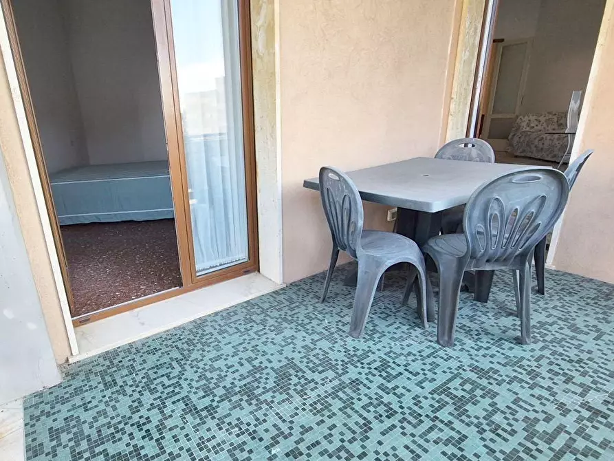 Immagine 39 di Appartamento in vendita  a Viareggio