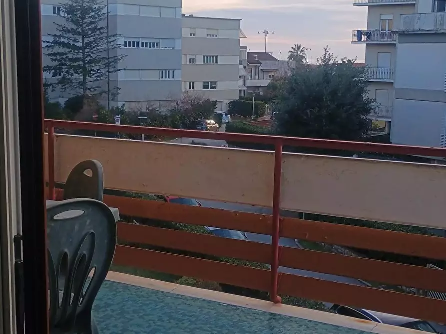 Immagine 36 di Appartamento in vendita  a Viareggio