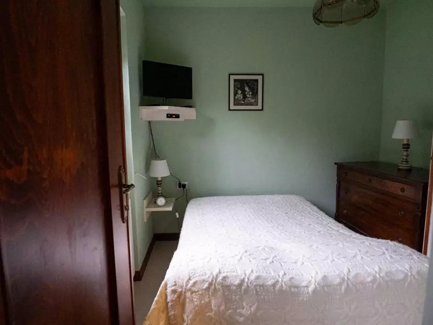 Immagine 14 di Casa indipendente in vendita  a Sarzana