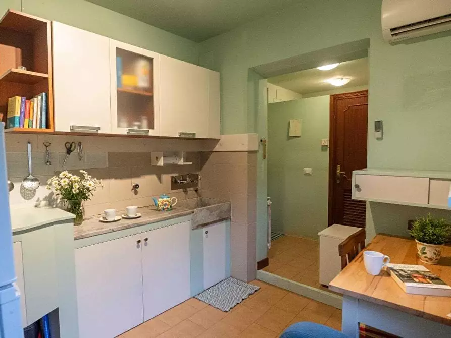 Immagine 3 di Casa indipendente in vendita  a Sarzana