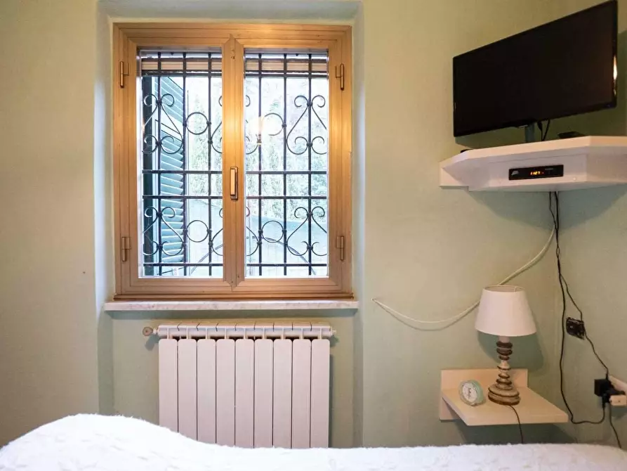 Immagine 17 di Casa indipendente in vendita  a Sarzana