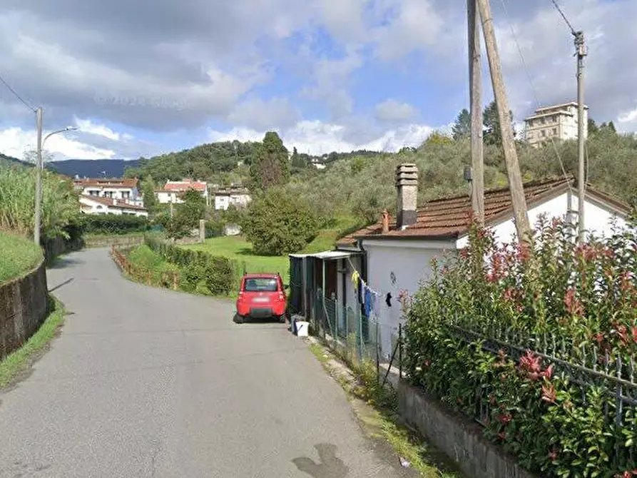 Immagine 23 di Casa indipendente in vendita  a Sarzana