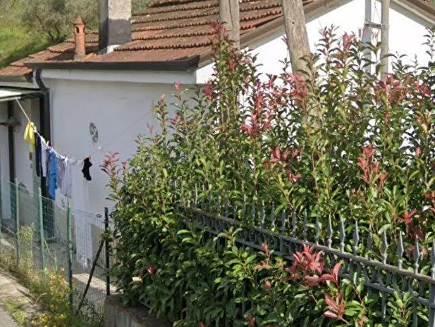 Immagine 24 di Casa indipendente in vendita  a Sarzana
