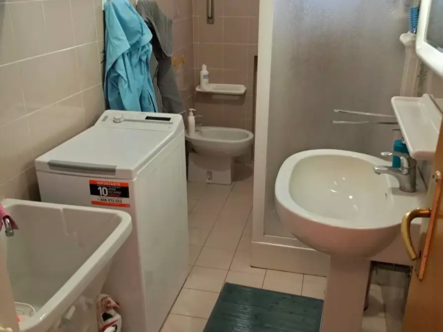 Immagine 39 di Appartamento in vendita  a Massa