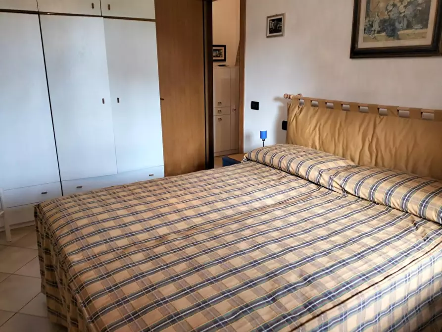 Immagine 36 di Appartamento in vendita  a Massa