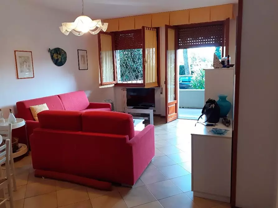 Immagine 23 di Appartamento in vendita  a Massa