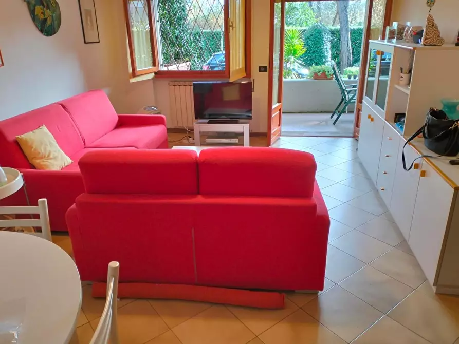 Immagine 16 di Appartamento in vendita  a Massa