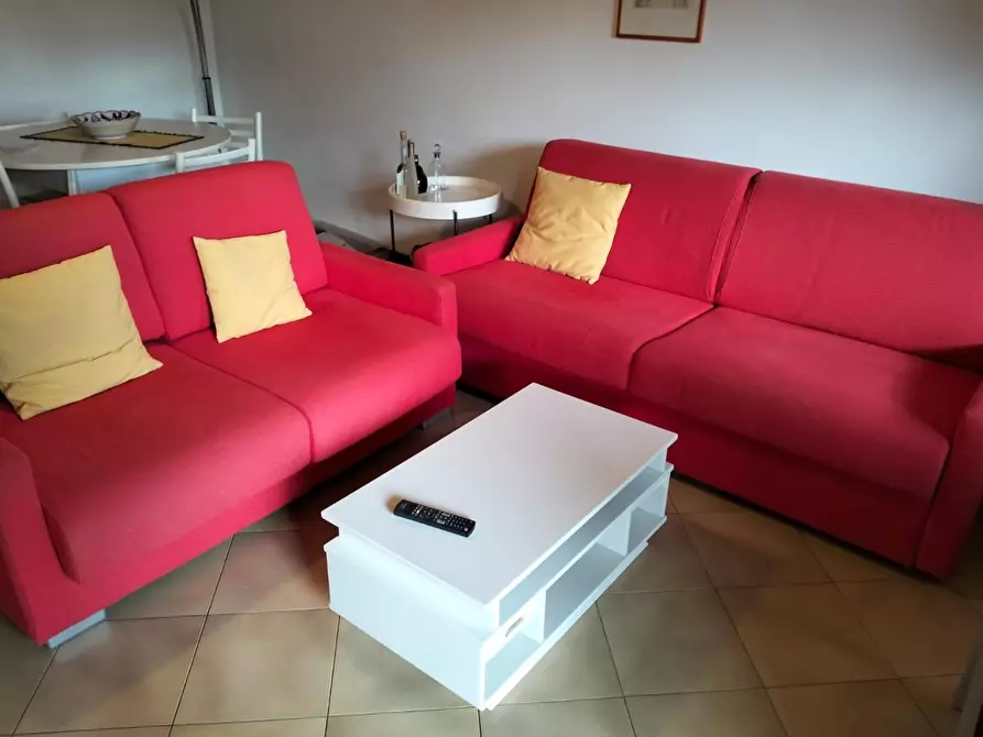 Immagine 41 di Appartamento in vendita  a Massa