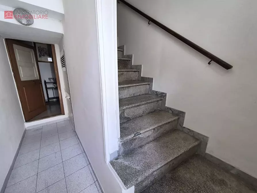 Immagine 38 di Palazzo in vendita  a Lecce