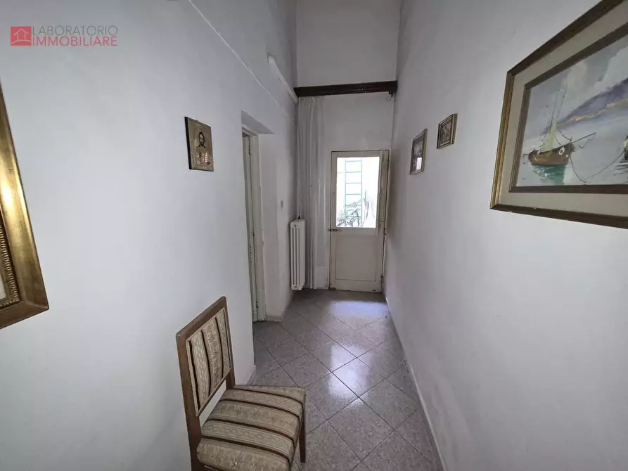 Immagine 45 di Palazzo in vendita  a Lecce