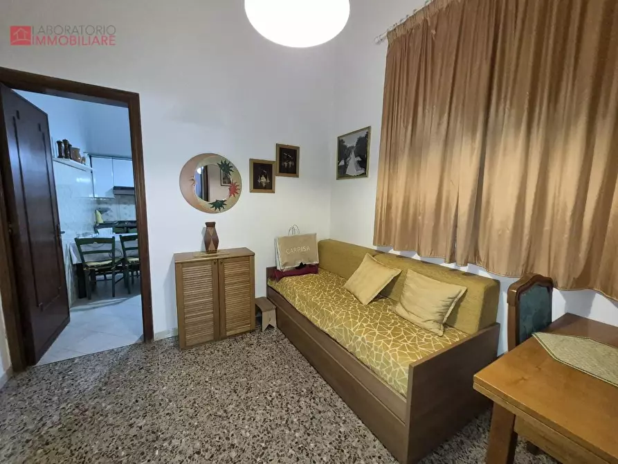 Immagine 23 di Palazzo in vendita  a Lecce