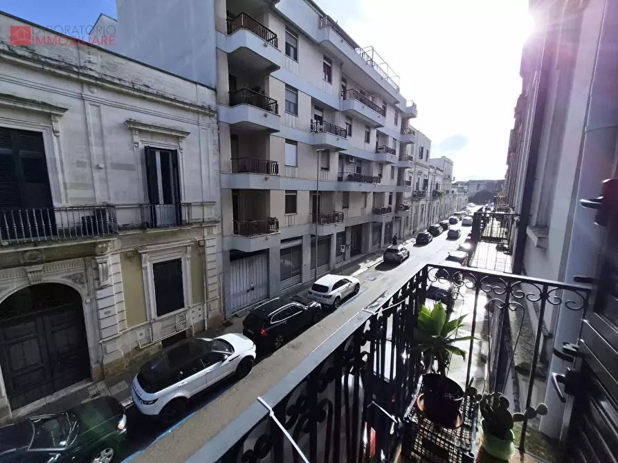 Immagine 5 di Palazzo in vendita  a Lecce