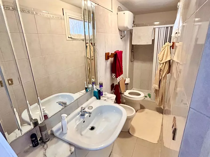 Immagine 15 di Casa indipendente in affitto  a Pisa