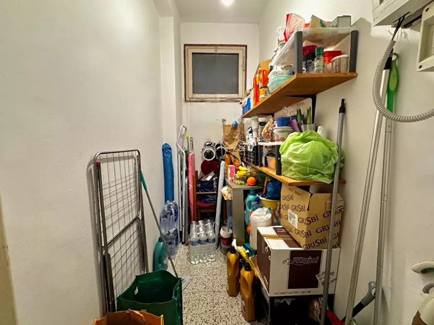 Immagine 22 di Appartamento in vendita  a Pisa