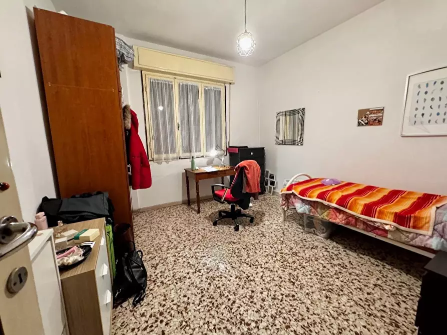 Immagine 10 di Appartamento in vendita  a Pisa