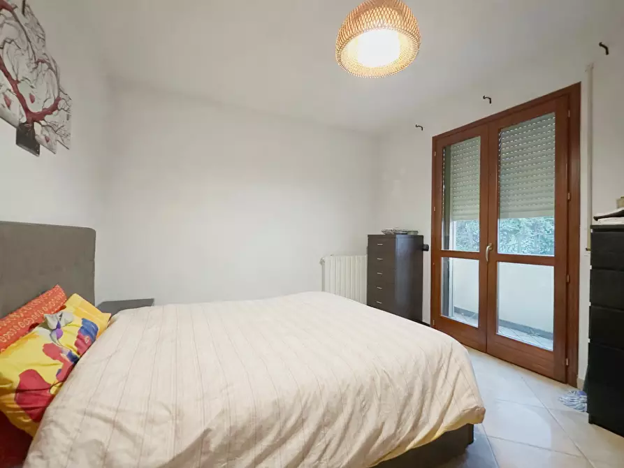 Immagine 9 di Appartamento in vendita  a Lucca