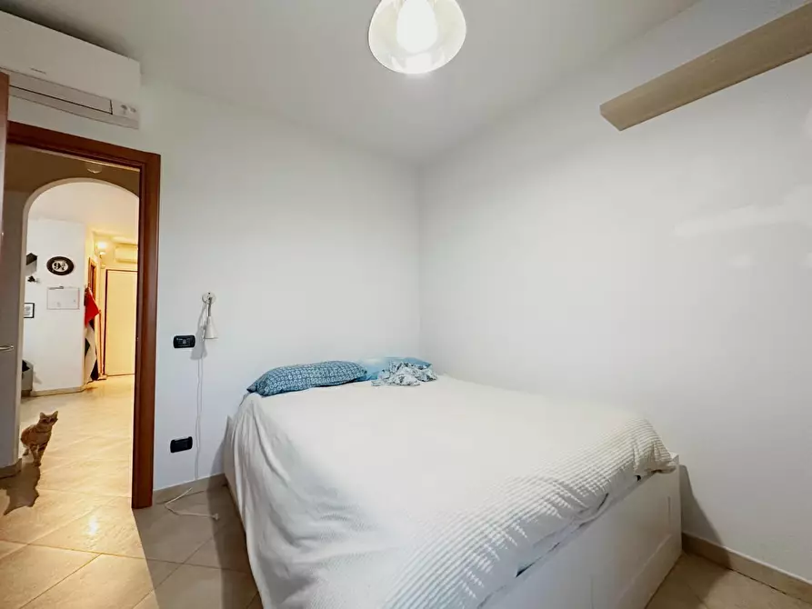 Immagine 5 di Appartamento in vendita  a Lucca