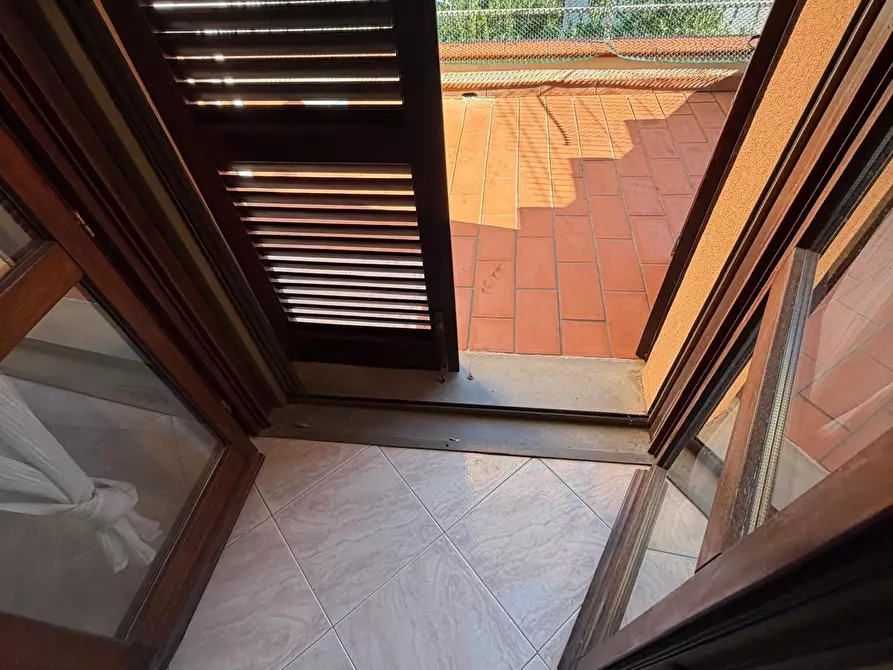 Immagine 3 di Appartamento in vendita  a Sarzana