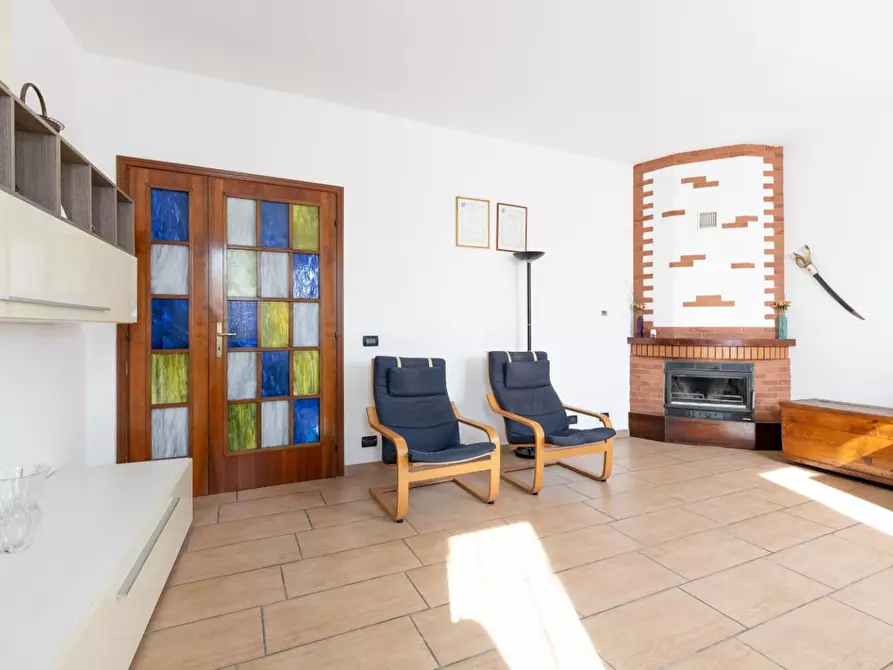 Immagine 9 di Villetta a schiera in vendita  a Calcinaia