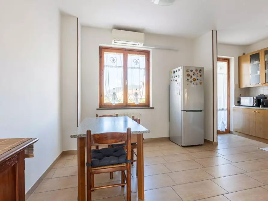 Immagine 13 di Villetta a schiera in vendita  a Calcinaia