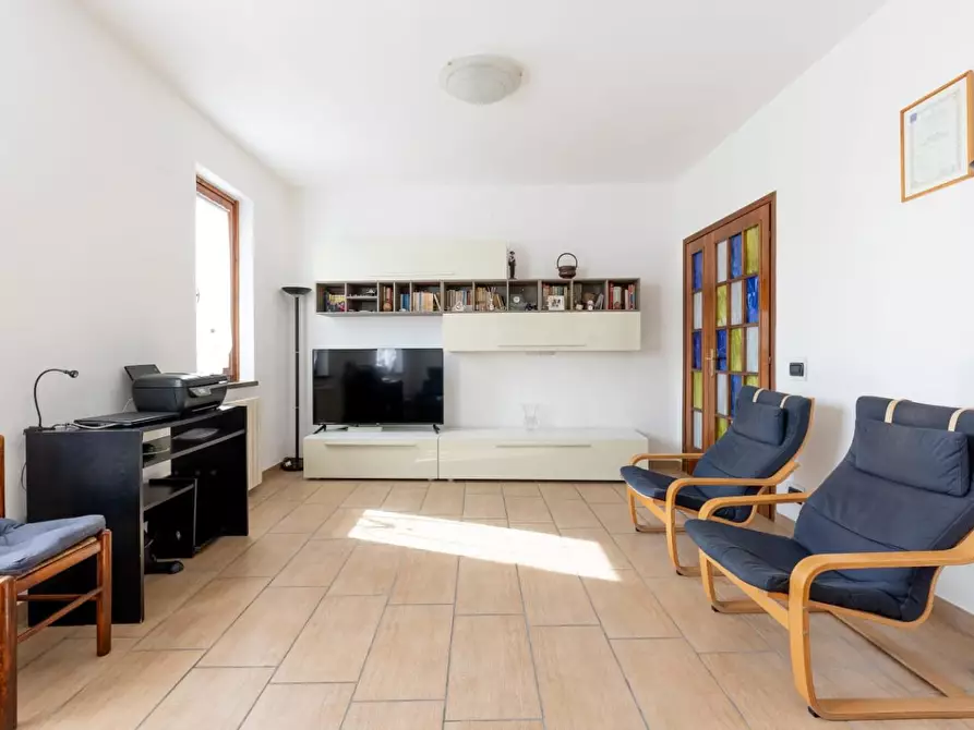 Immagine 10 di Villetta a schiera in vendita  a Calcinaia