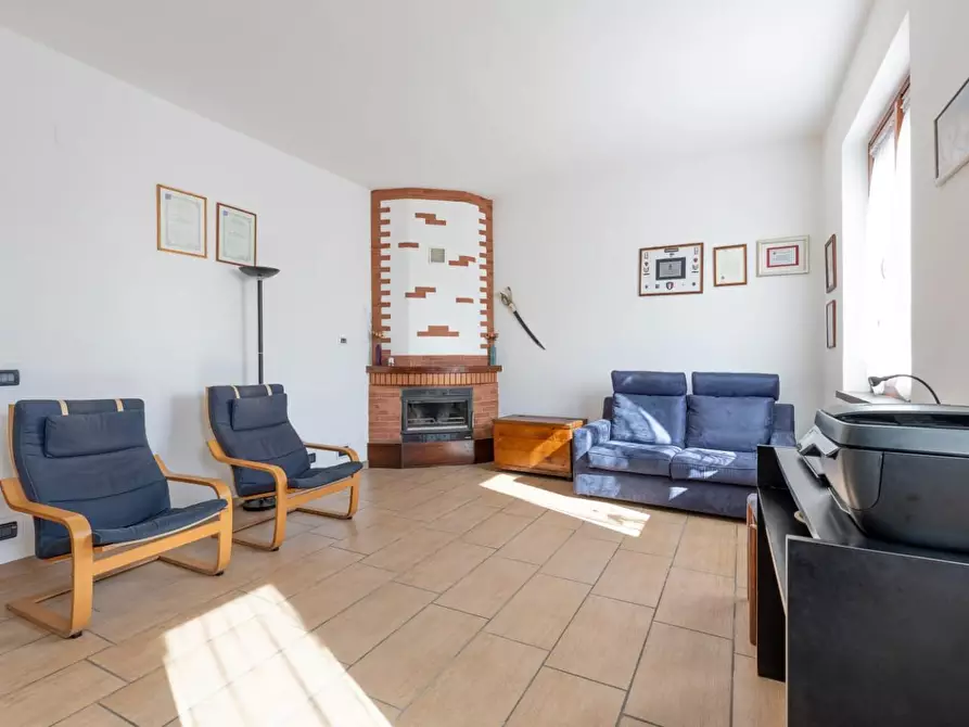 Immagine 8 di Villetta a schiera in vendita  a Calcinaia