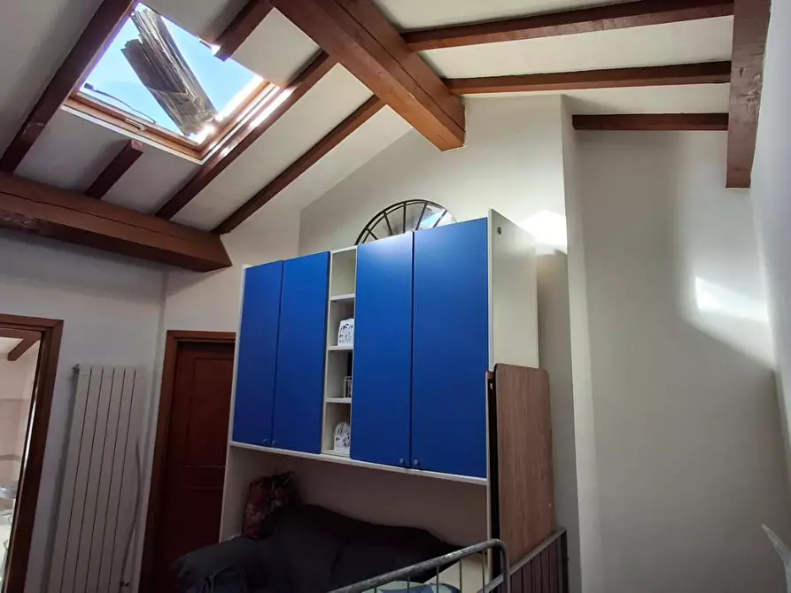 Immagine 3 di Appartamento in vendita  a Cascina