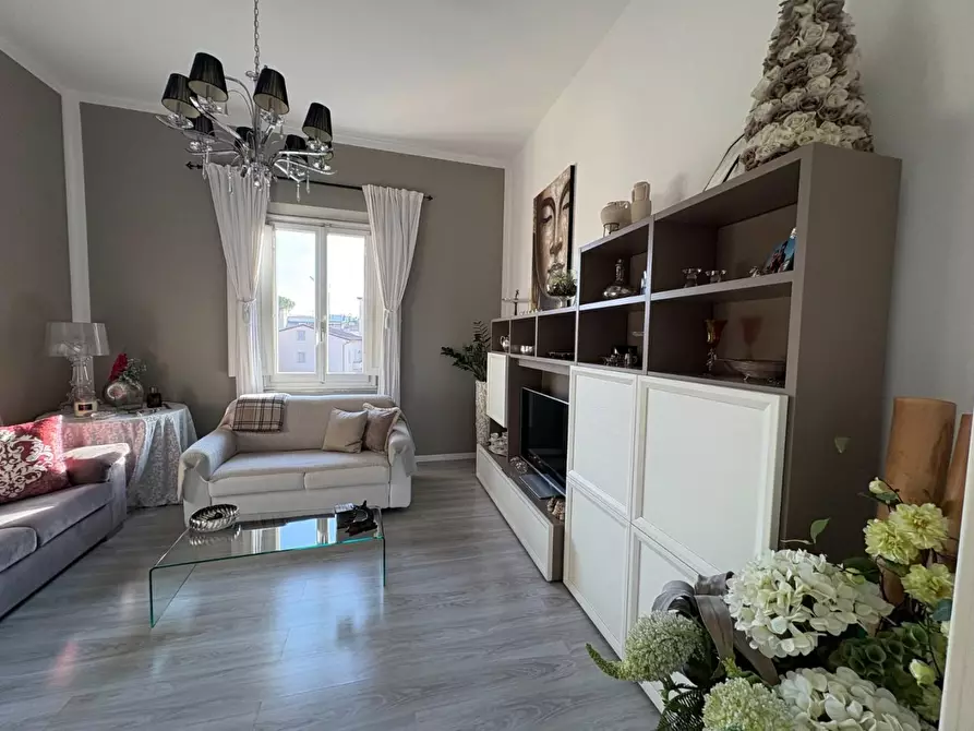 Immagine 13 di Appartamento in vendita  a Empoli