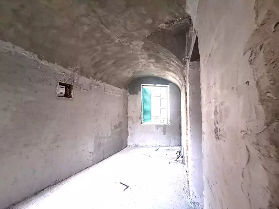 Immagine 6 di Appartamento in vendita  a Massa