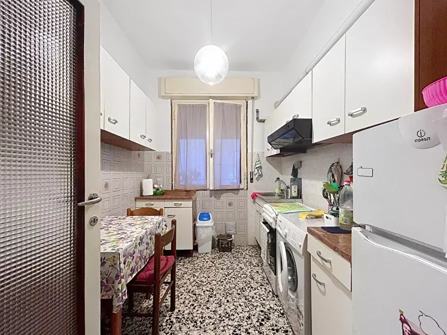 Immagine 3 di Appartamento in vendita  a Pisa