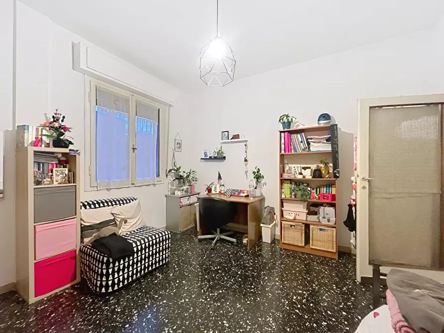 Immagine 2 di Appartamento in vendita  a Pisa