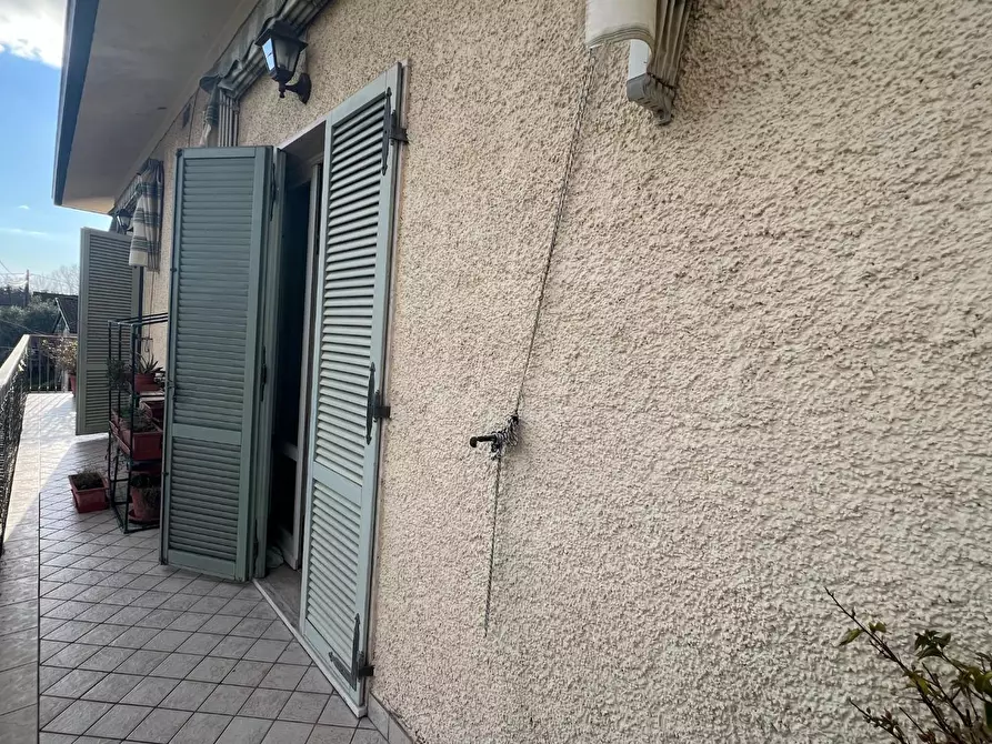 Immagine 12 di Casa semindipendente in vendita  a Montignoso