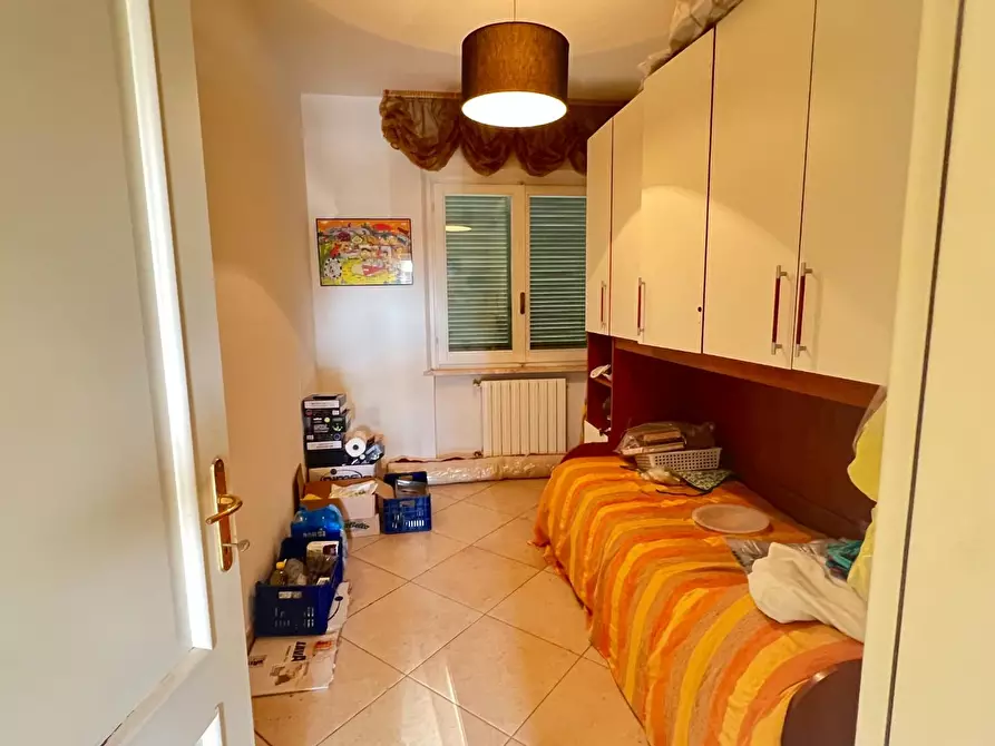 Immagine 21 di Casa semindipendente in vendita  a Montignoso