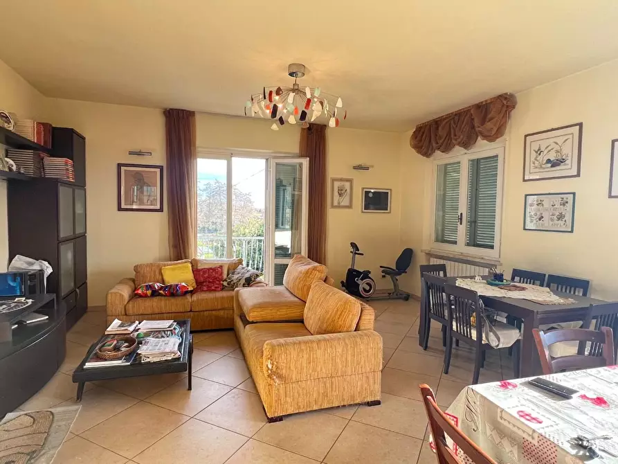 Immagine 7 di Casa semindipendente in vendita  a Montignoso