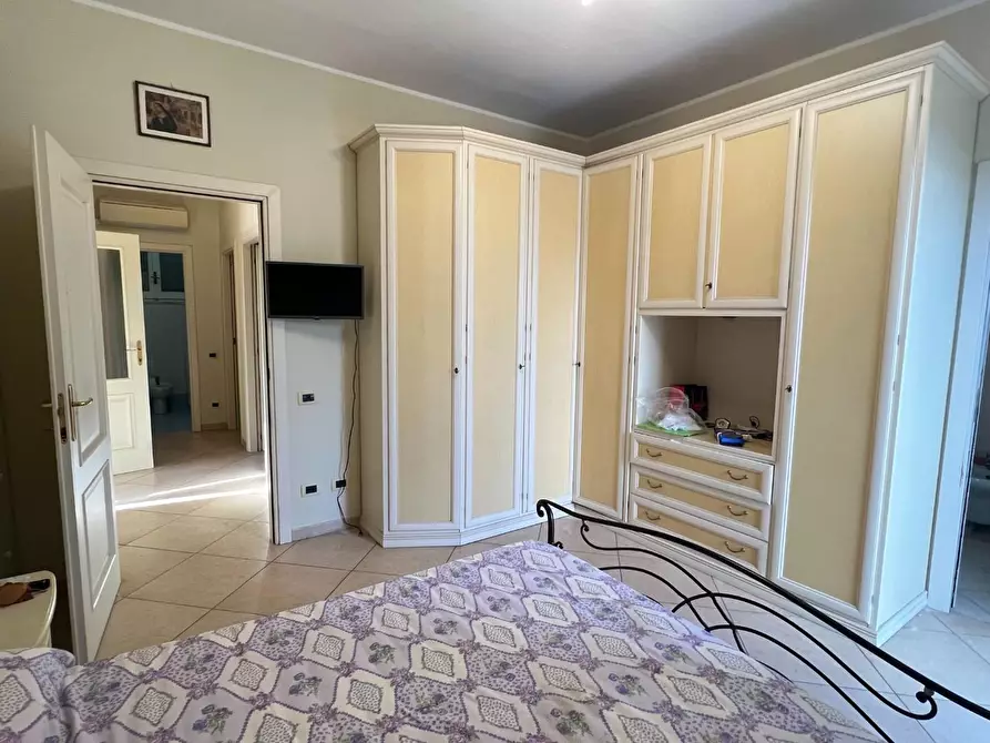 Immagine 25 di Casa semindipendente in vendita  a Montignoso