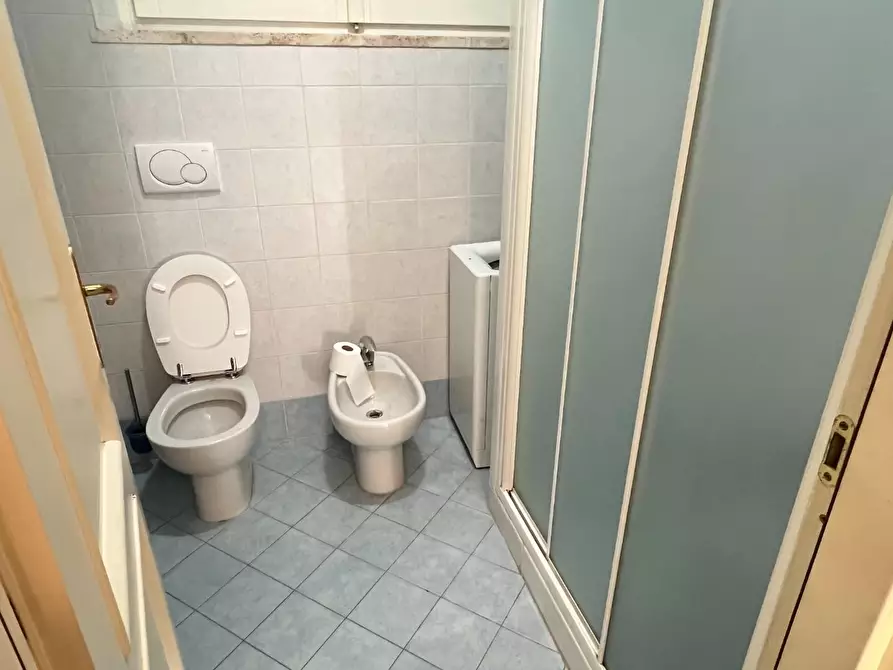 Immagine 18 di Casa semindipendente in vendita  a Montignoso