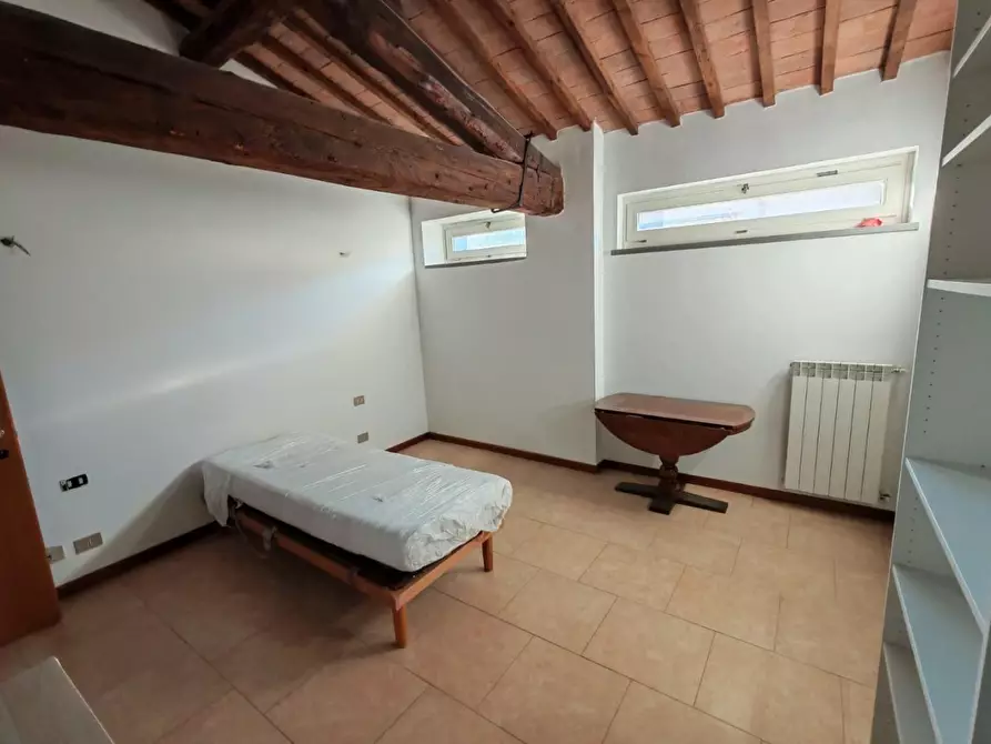 Immagine 20 di Appartamento in vendita  a Ponsacco