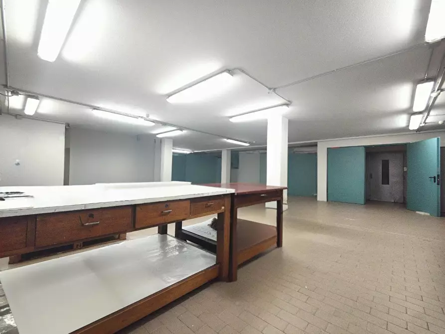 Immagine 4 di Villa in vendita  a Fucecchio