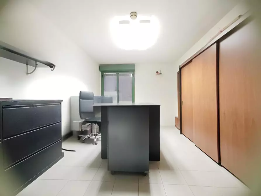 Immagine 6 di Villa in vendita  a Fucecchio