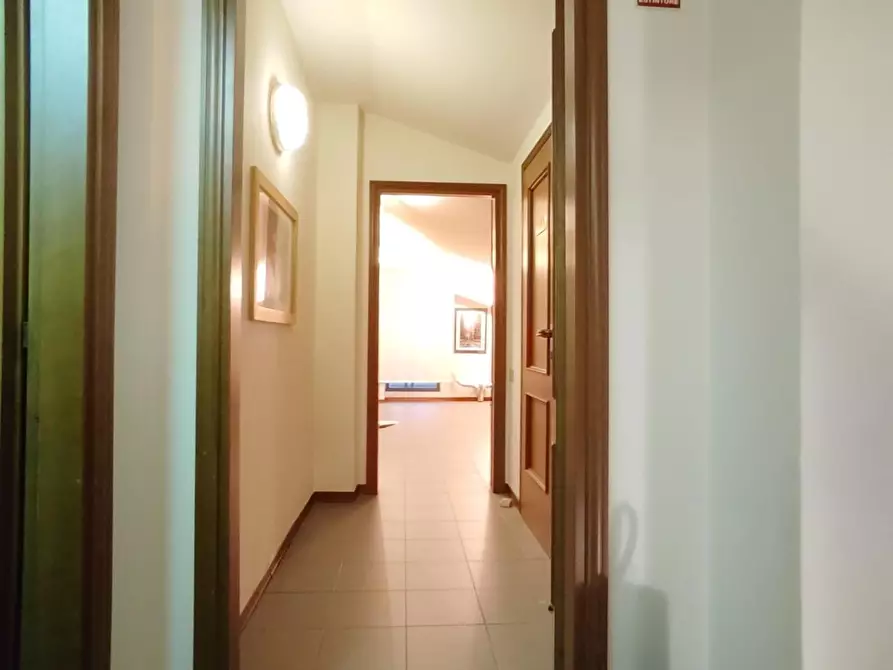 Immagine 7 di Villa in vendita  a Fucecchio