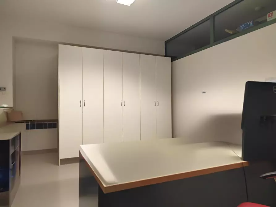 Immagine 12 di Villa in vendita  a Fucecchio