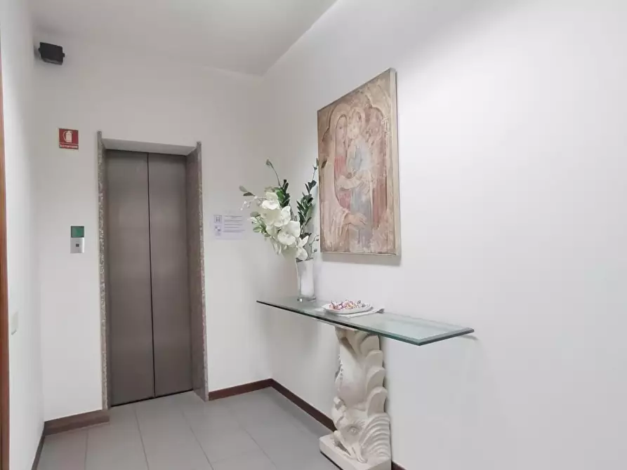 Immagine 13 di Villa in vendita  a Fucecchio