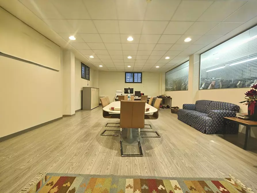 Immagine 1 di Villa in vendita  a Fucecchio