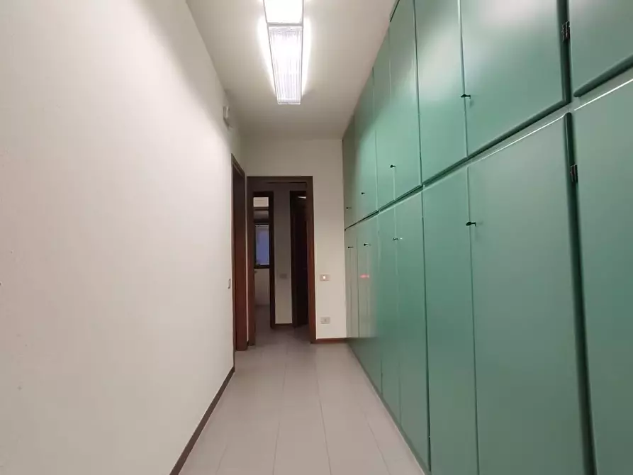 Immagine 15 di Villa in vendita  a Fucecchio