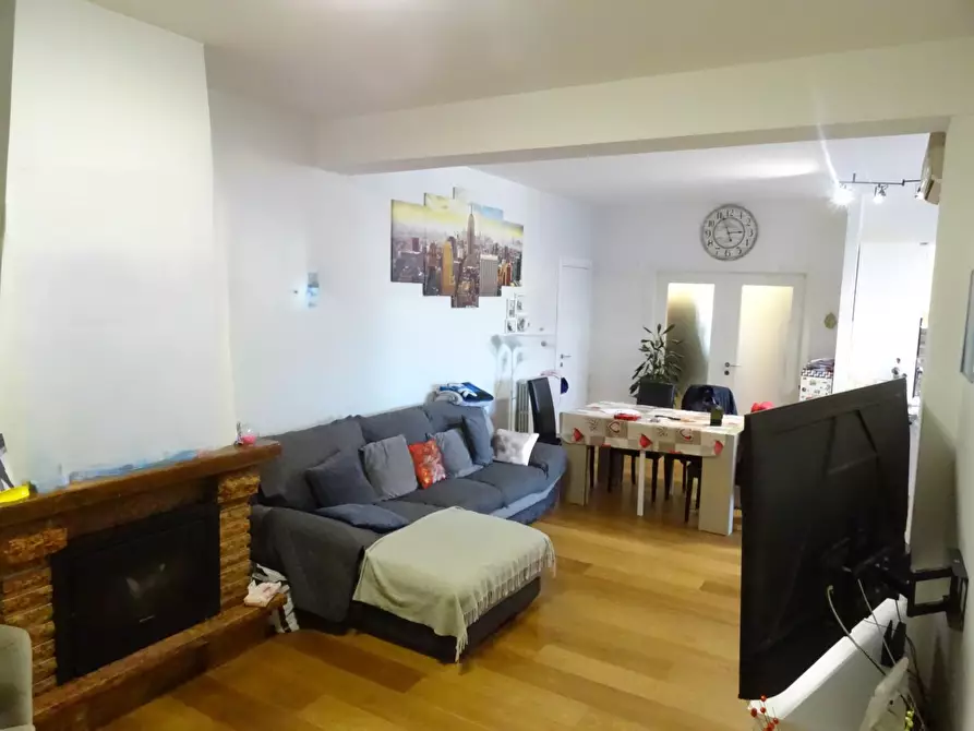 Immagine 9 di Appartamento in vendita  a Montale