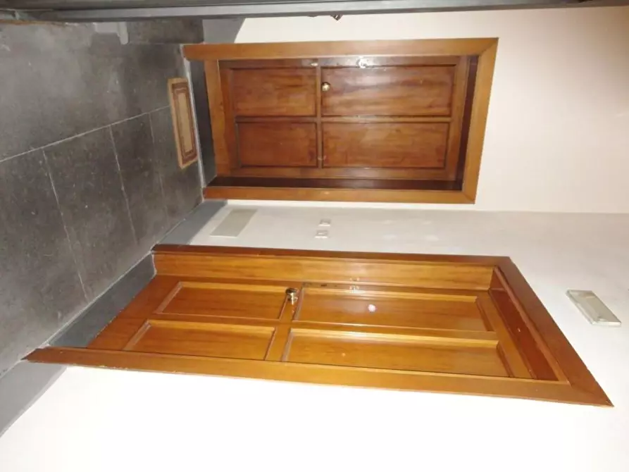 Immagine 17 di Ufficio in affitto  a Pontedera