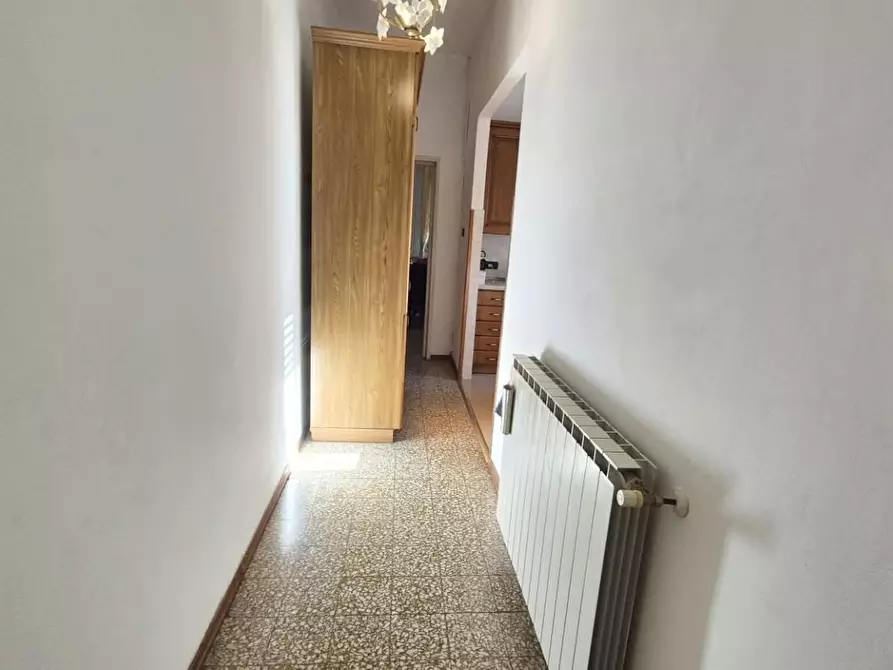 Immagine 19 di Appartamento in vendita  a Viareggio