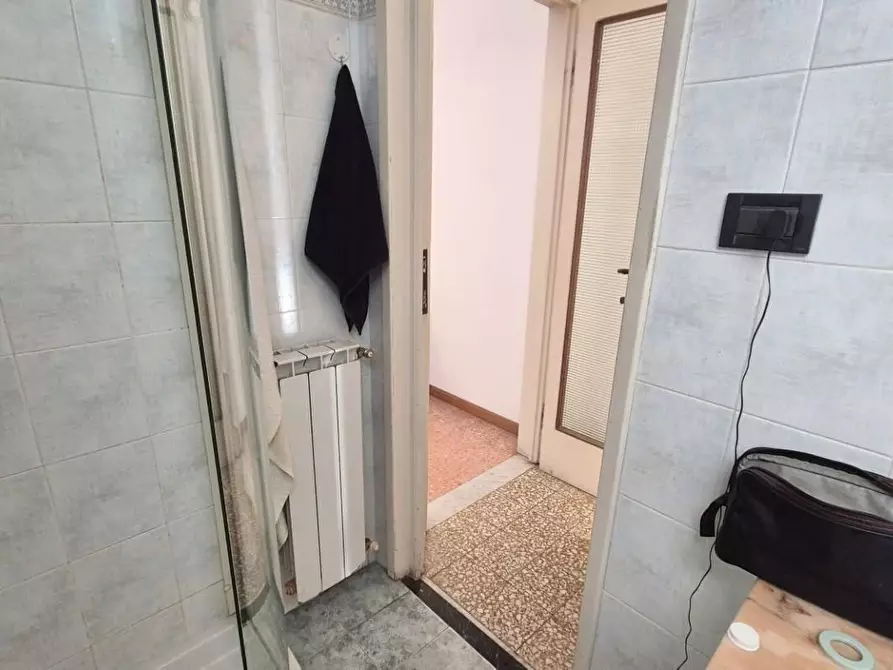 Immagine 18 di Appartamento in vendita  a Viareggio