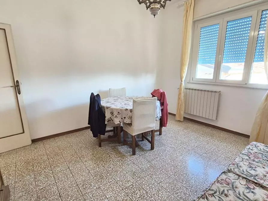 Immagine 33 di Appartamento in vendita  a Viareggio