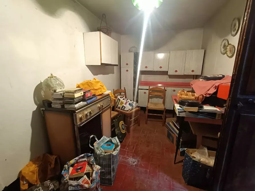 Immagine 9 di Appartamento in vendita  a Carrara